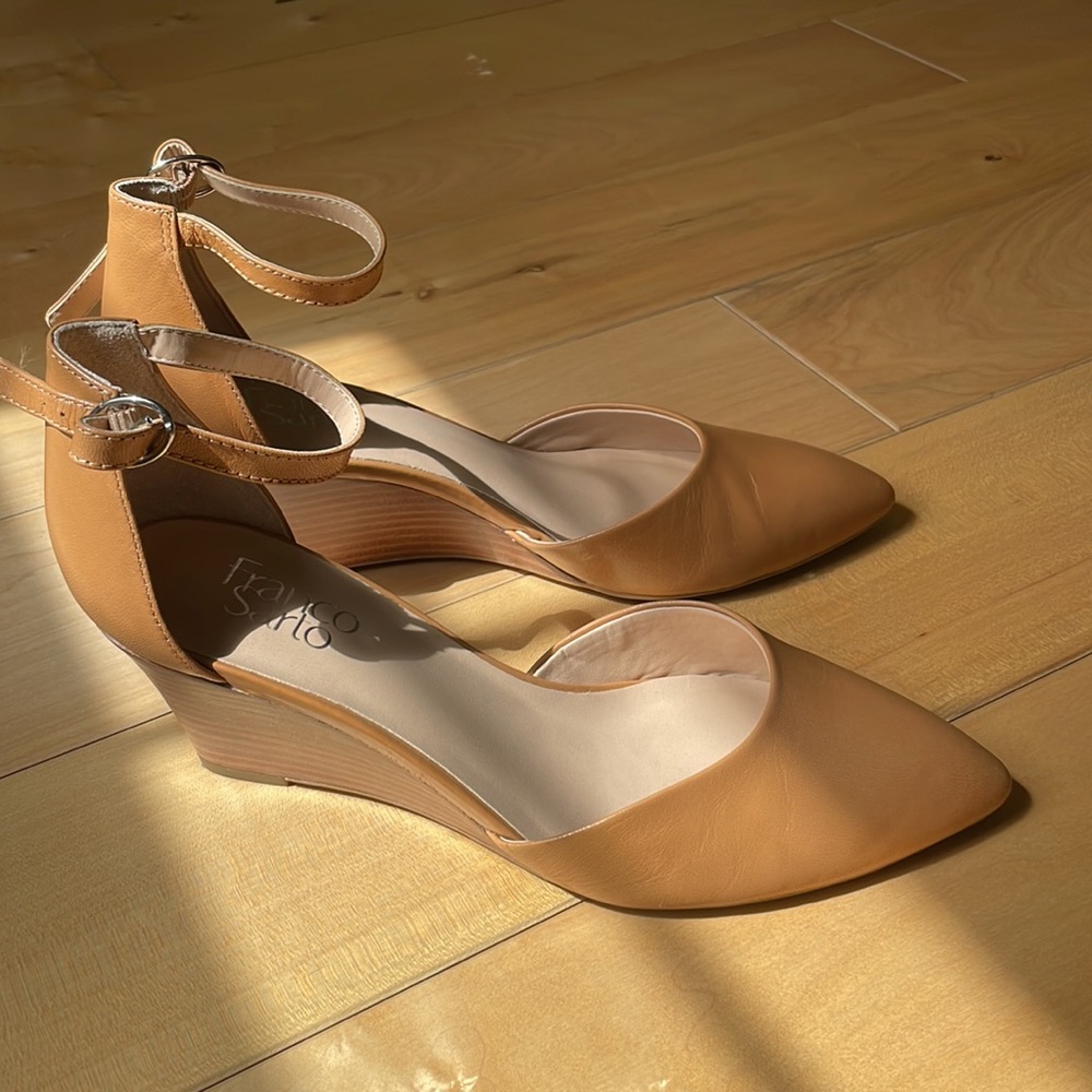 Franko Sarto Brown Heels - Picture 4 of 5